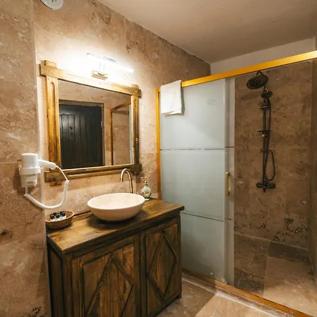 Otel Cappatria Cave House Ürgüp