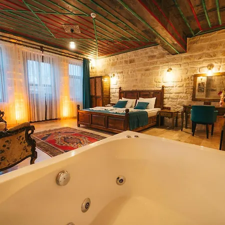 Cappatria Cave House Hotel