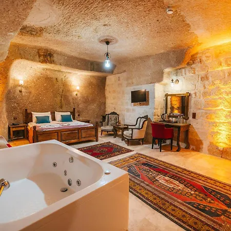 Cappatria Cave House