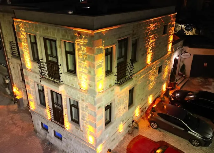 Cappatria Cave House Hotel *