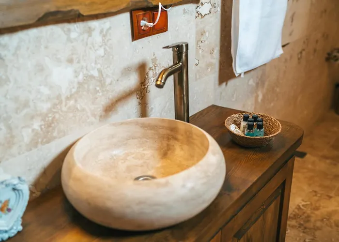 Cappatria Cave House *