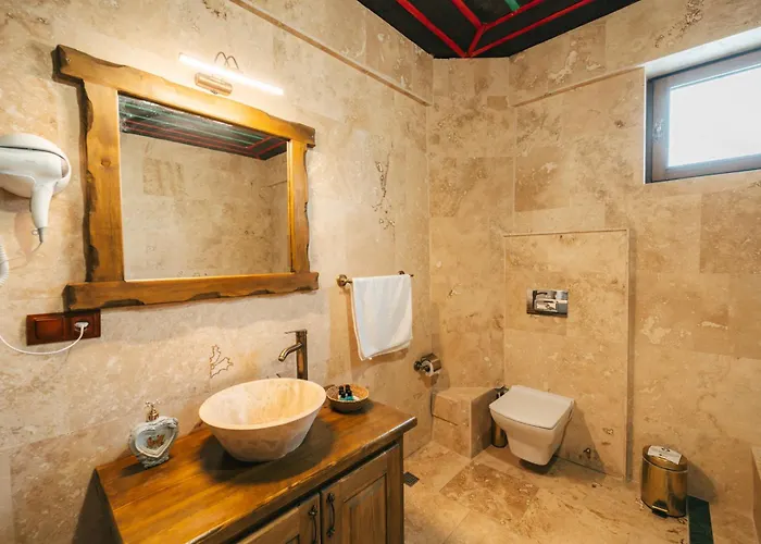 Hotel Cappatria Cave House *