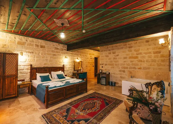 Cappatria Cave House *